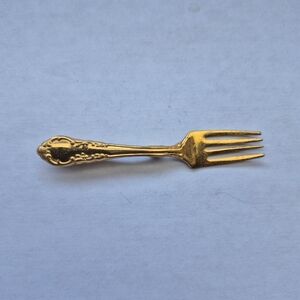 Vintage Gold Tone Fork Brooch Pin
